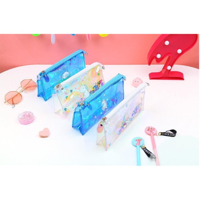 Hộp Bút Bóng Nhũ Trong