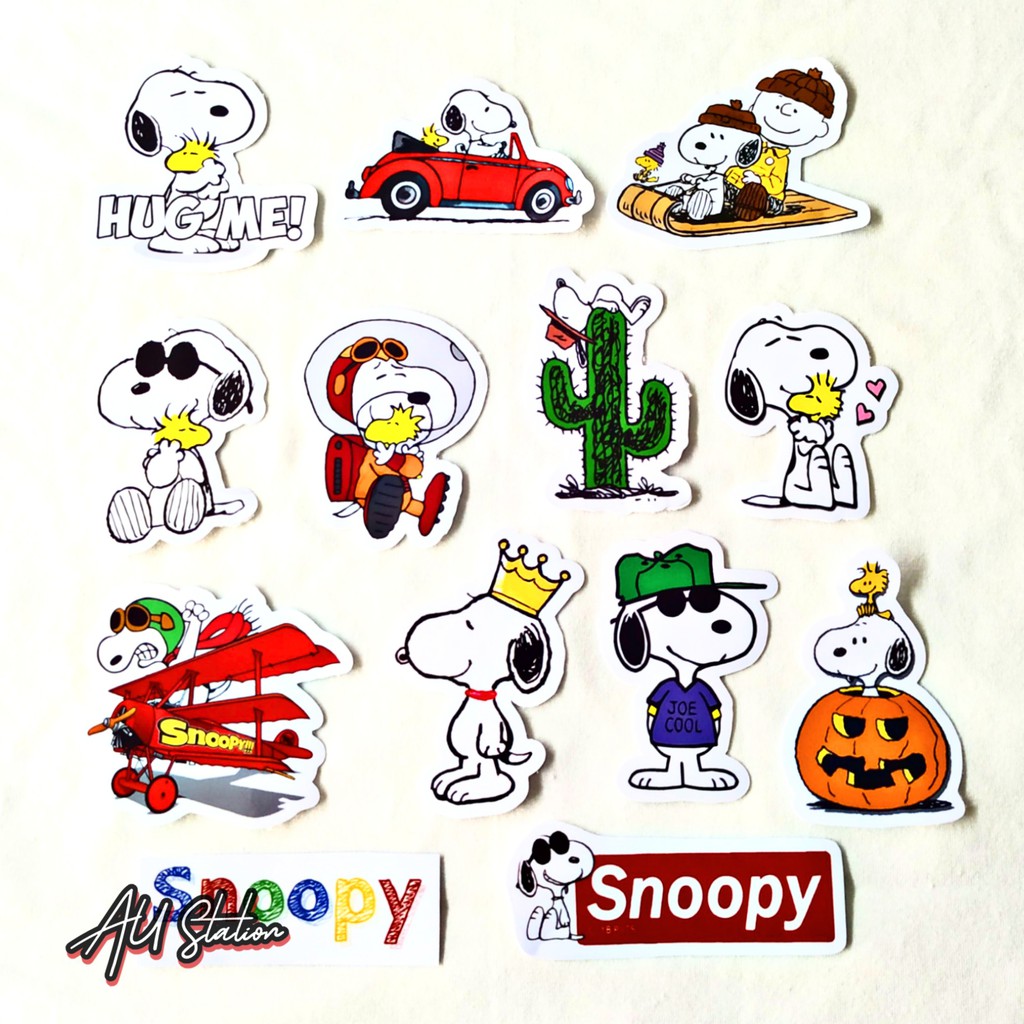 Hình dán chó Snoopy - Sticker Nhựa PVC chủ đề SNOOPY, không thấm nước, dán nón bảo hiểm, xe, laptop, điện thoại, Vali