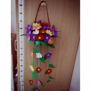 Giỏ hoa treo góc,trang trí lớp học