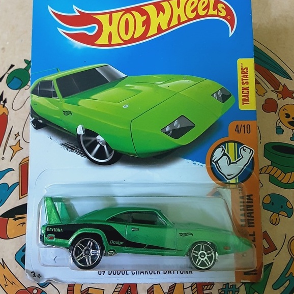 Xe Mô Hình Hot Wheels Dodge Charger Daytona 2