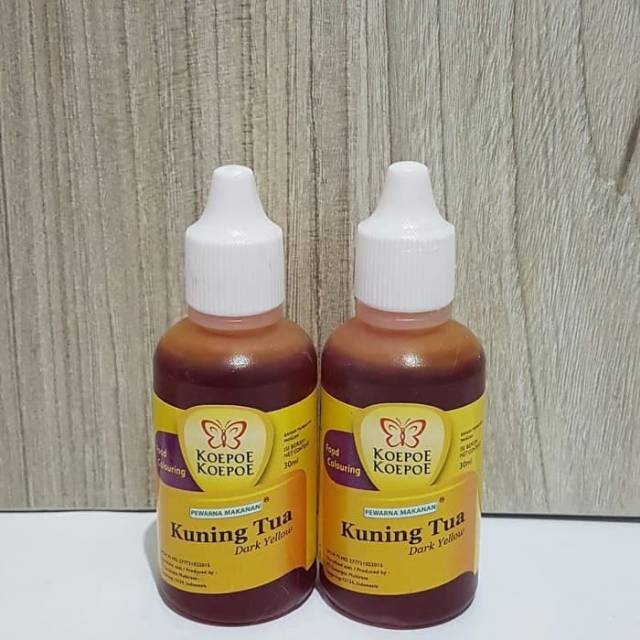 Bình Đựng Nước Màu Vàng Đậm Dung Tích 30ml Tiện Dụng