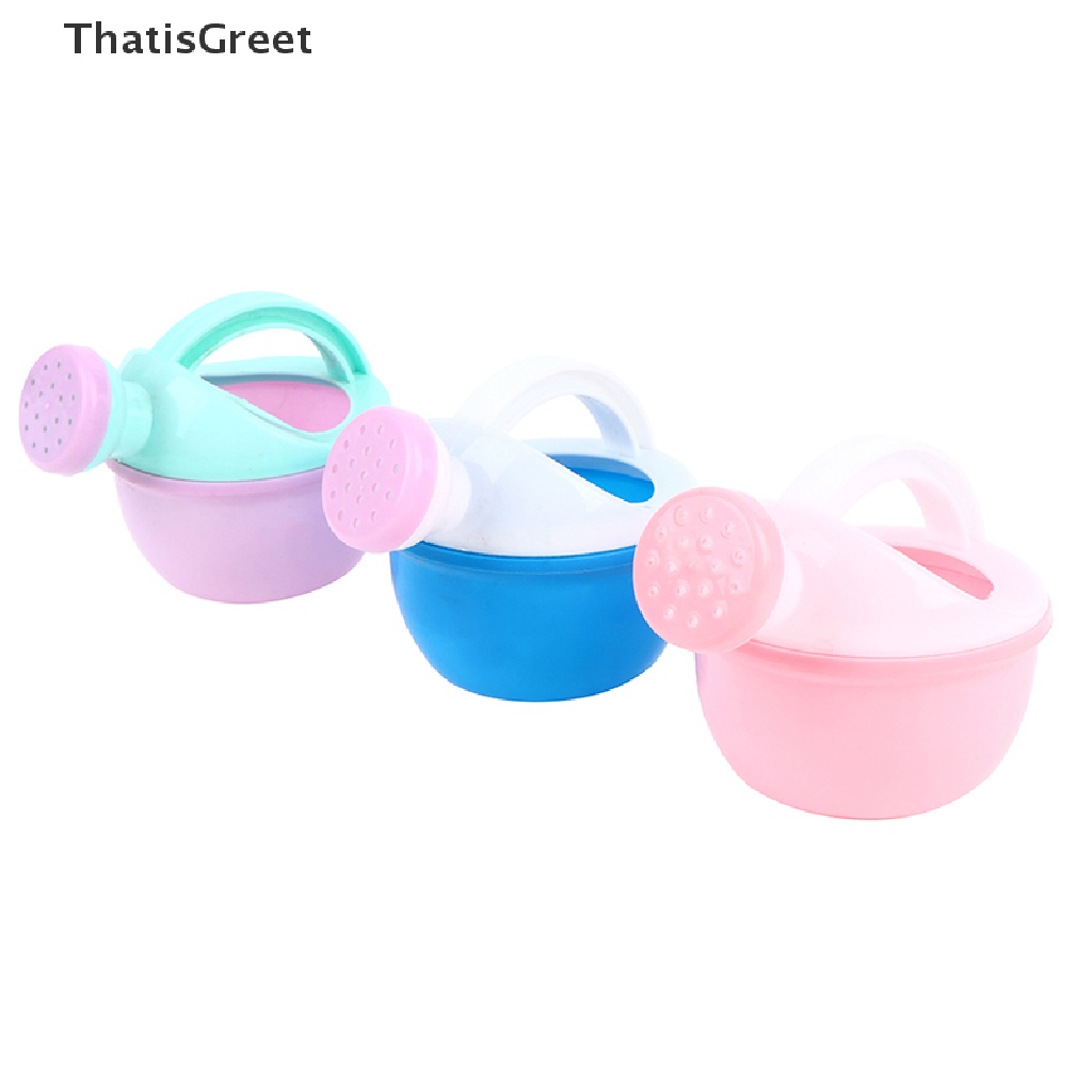 Bình Tưới Cây Bằng Nhựa Thiết Kế Màu Sắc Tươi Sáng