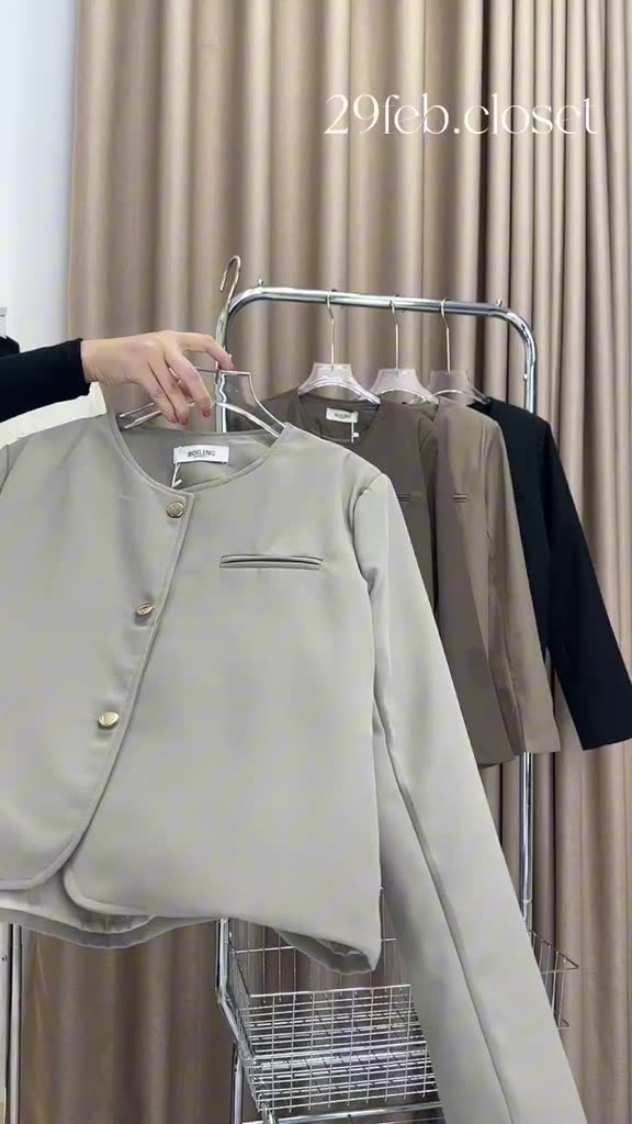 Áo Khoác Vest Blazer Nữ Trơn Khuy Đồng Cổ Tròn Một Túi Trước Nữ Tính Thời Trang Hàn Quốc - 29feb.closet - A350 | BigBuy360 - bigbuy360.vn