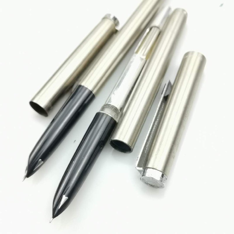 goods in stock Out-of-print collection Early old white ling All-steel dark-tip fountain pen All-steel penholder Love arrow squeeze ink absorber