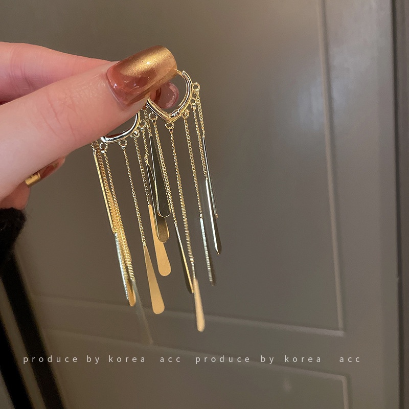 Khuyên Tai Kim Loại Dài Thời Trang Hàn Cho Nữ