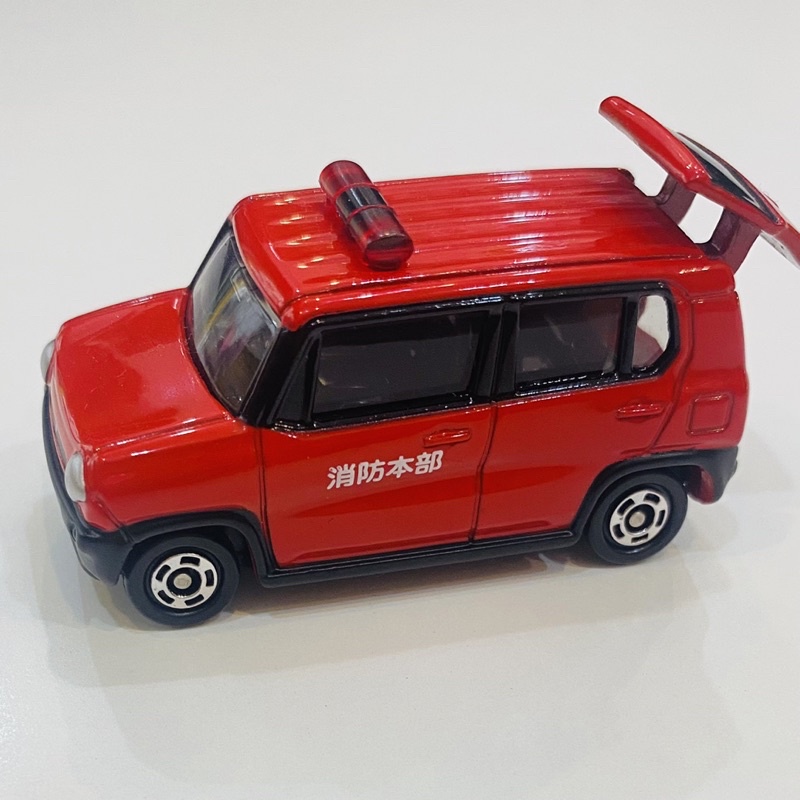 Xe mô hình Tomica Suzuki Hustler