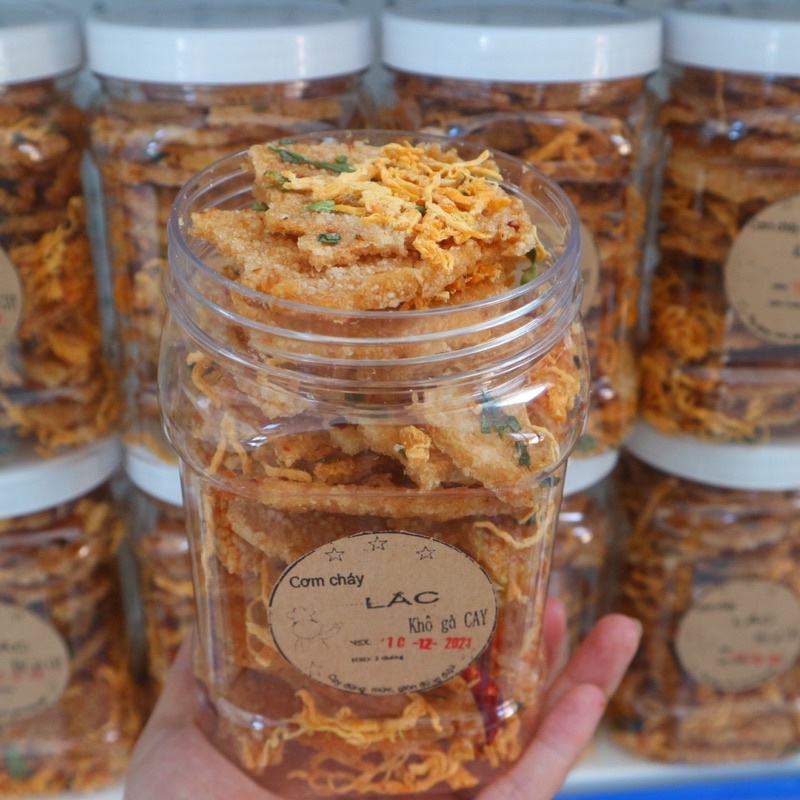 1KG CƠM CHÁY LẮC KHÔ GÀ LOẠI NGON ( 2 hũ - mỗi hũ 500gr)