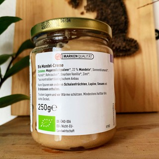 Bơ hạnh nhân hữu cơ enerBiO 250g