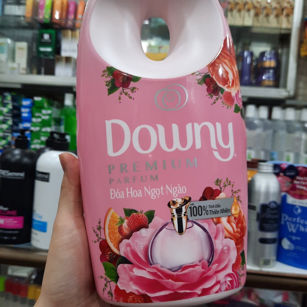 Nước xả vải Downy Đóa hoa ngọt ngào 800ml