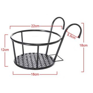 Giỏ treo chậu hoa ban công