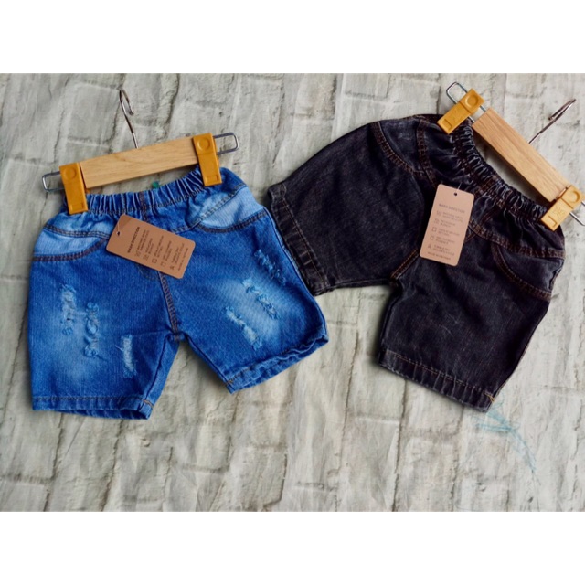 Quần jeans lửng cho bé trai 7-25kg