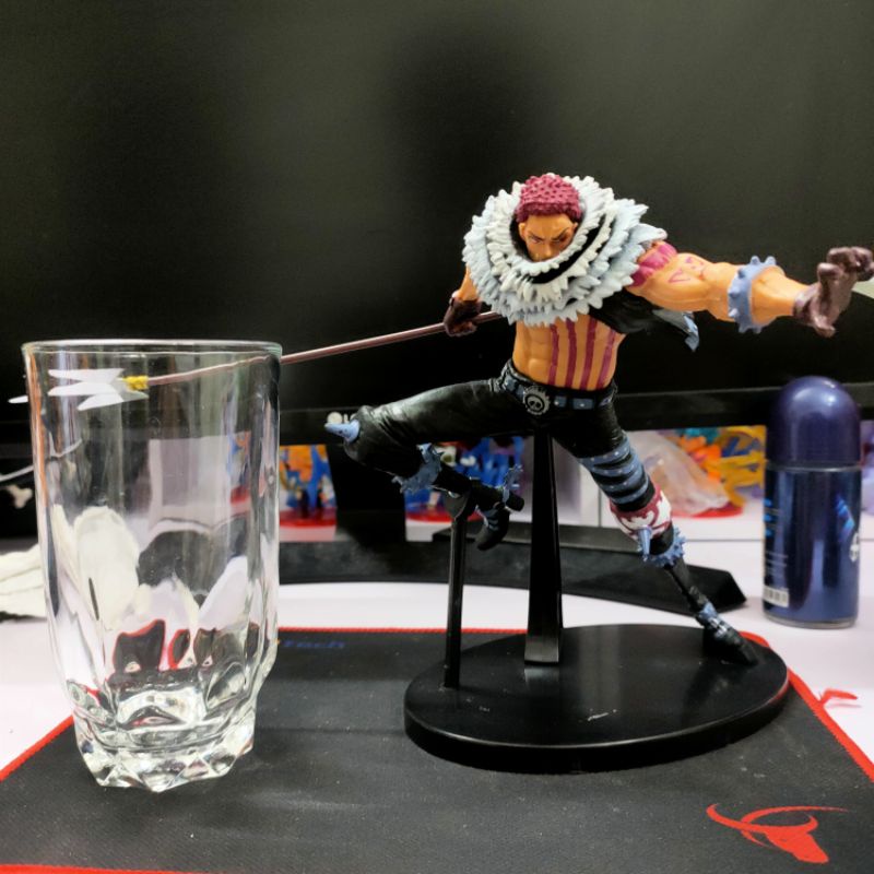 Mô hình one piece Charlotte KatakuriKẻ sở hữu sức mạnh trái Mochi Mochi no MiPVC Cao cấp