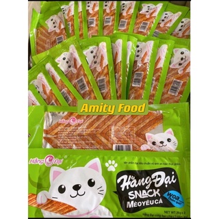 Snack mèo yêu cá