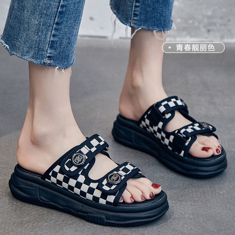 Dép Sandal Đế Mềm Dày Có Mùi Thơm Thời Trang Mùa Hè Dành Cho Nữ 2022