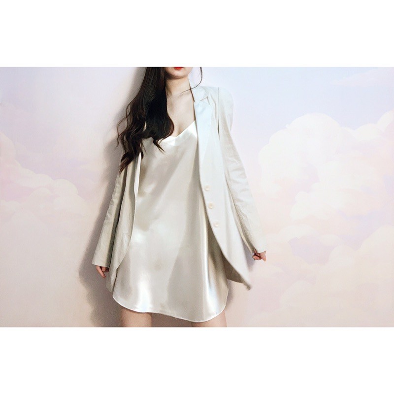 Vest blazer 3 nút tay lật cổ phối lụa