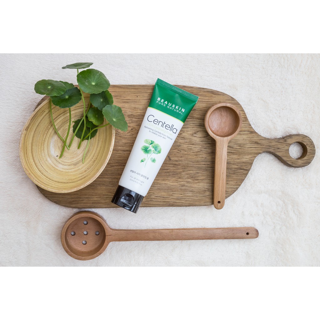 HÀNG CHÍNH HÃNG - Sữa rửa mặt kháng khuẩn Hàn Quốc rau má Beauskin Centella Cica 120ml
