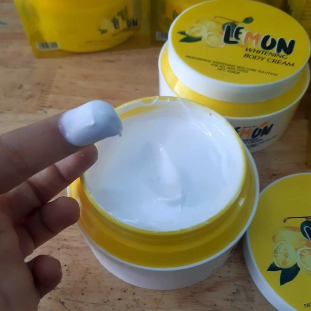 [Rẻ Vô Địch] Kem Kích Trắng Body Lemon Chanh bật tông siêu nhanh sau 1 lần đẹp mịn trắng da[ bé súp nội địa] | BigBuy360 - bigbuy360.vn