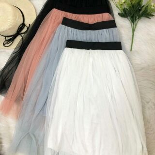 Chân váy ren dài qua gối