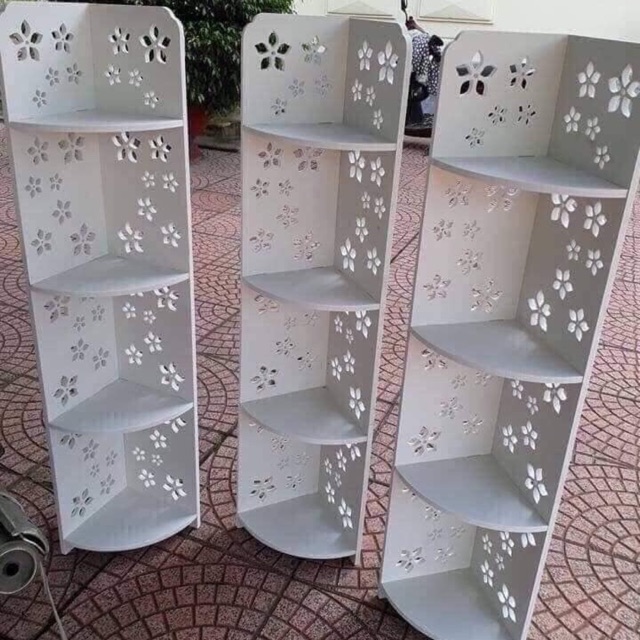 Kệ góc hoa văn