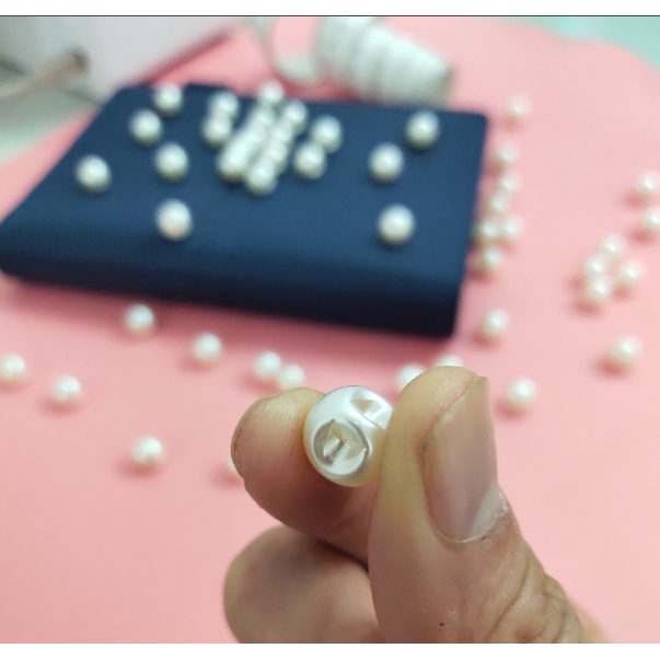 100gam hạt khuy nhựa ngọc trai trắng ngà  size 8-10-12mm làm phụ kiện may mặc, khuy áo, trang trí, làm đồ thủ công.
