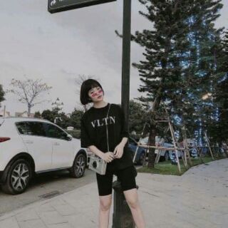 Quần legging lửng gối