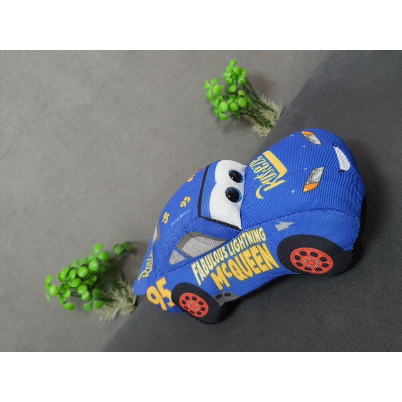 Gấu bông xe Mc queen xanh