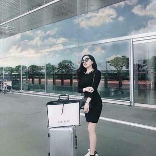 Váy len body