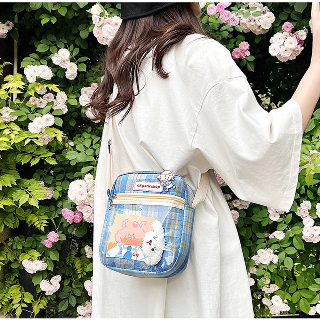 Túi đeo chéo ngăn trong suốt kẻ caro dáng chữ nhật Messenger phong cách Hàn Quốc TẶNG postcard sticker bông dễ thương