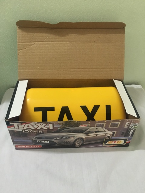 Mào taxi 25cm nam châm có đèn màu vàng | BigBuy360 - bigbuy360.vn