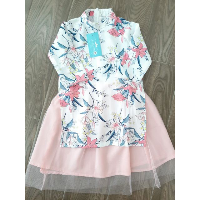 Áo dài bé cấp bé gái