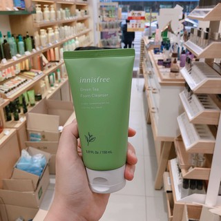 Sữa rửa mặt trà xanh Innisfree green tea
