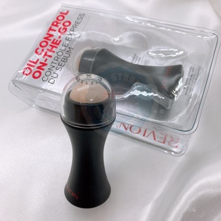 Thanh lăn thắm dầu revlon