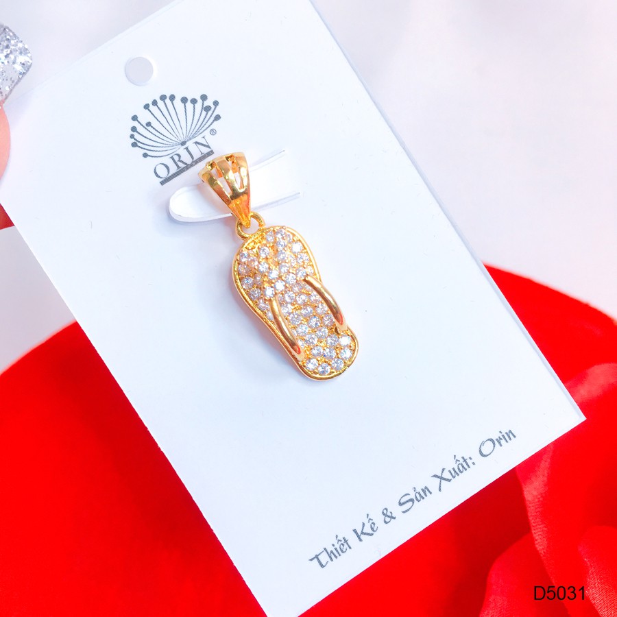 Mặt dây chuyền nữ hình chiếc dép đính đá thiết kế cao cấp Orin D5031