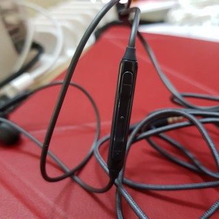 Tai nghe akg s8,s9,note8,note9 tặng núm,hộp