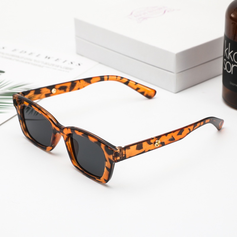 Kính Mát Phong Cách Hàn Quốc Cổ Điển Dành Cho Nữ