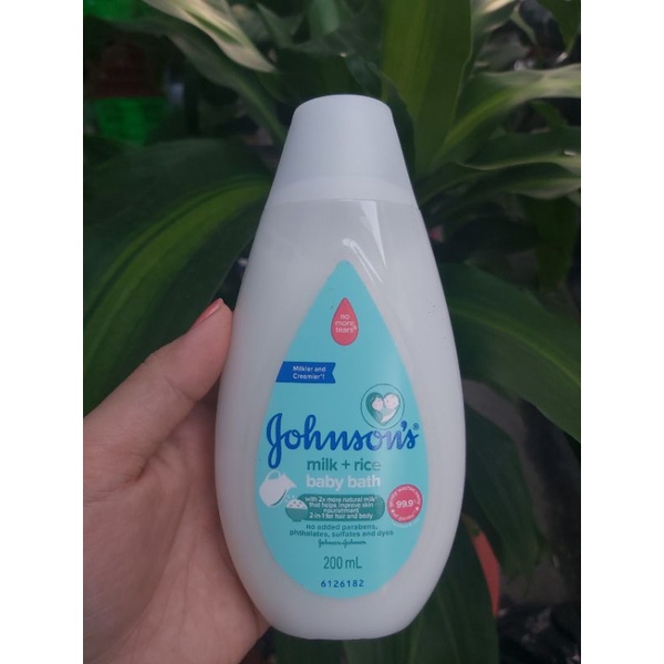 200ml-Sữa tắm gội Johnson's Milk + Rice tinh chất sữa gạo