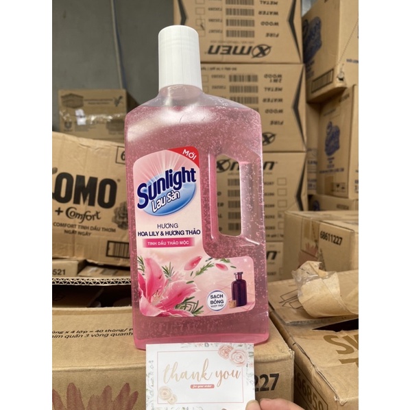 Lau sàn sunlight chai 1kg hương tinh dầu thảo mộc mẫu mới hương thơm mới