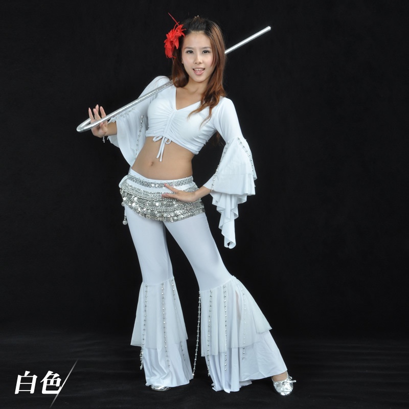 Bộ trang phục múa bụng đính hạt xinh xắn | BigBuy360 - bigbuy360.vn