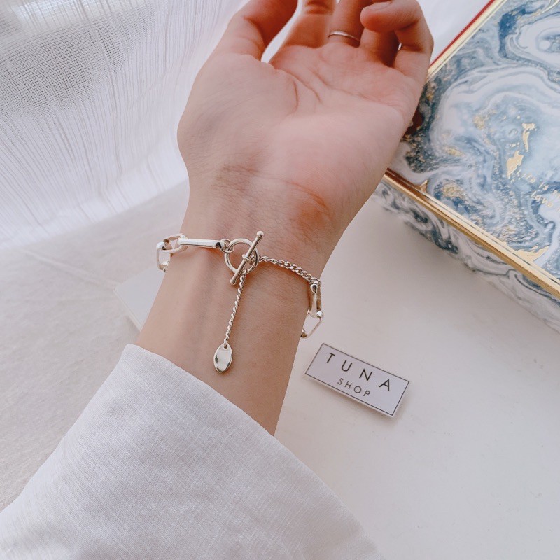 Lắc tay Bạc khắc chữ theo yêu cầu, Vòng tay bạc THIẾT KẾ [𝑲𝒉𝒂̆́𝒄 𝒕𝒉𝒆𝒐 𝒚𝒆̂𝒖 𝒄𝒂̂̀𝒖] _ 𝑨̉𝒏𝒉 +𝑽𝒊𝒅𝒆𝒐 𝒕𝒉𝒂̣̂𝒕- TUNA SHOP