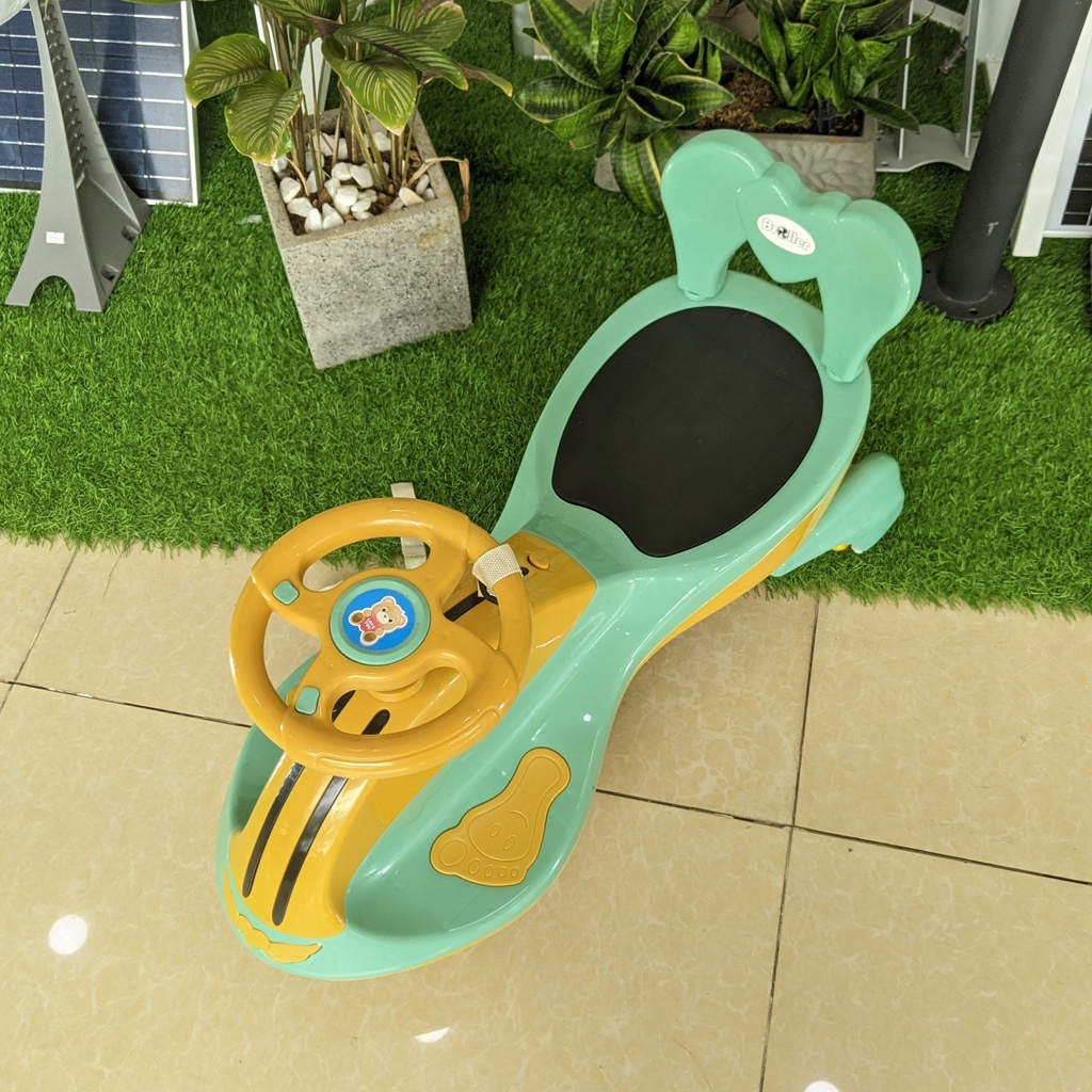 Xe lắc tay có đèn có nhạc BABY PLAZA HZL-626-1