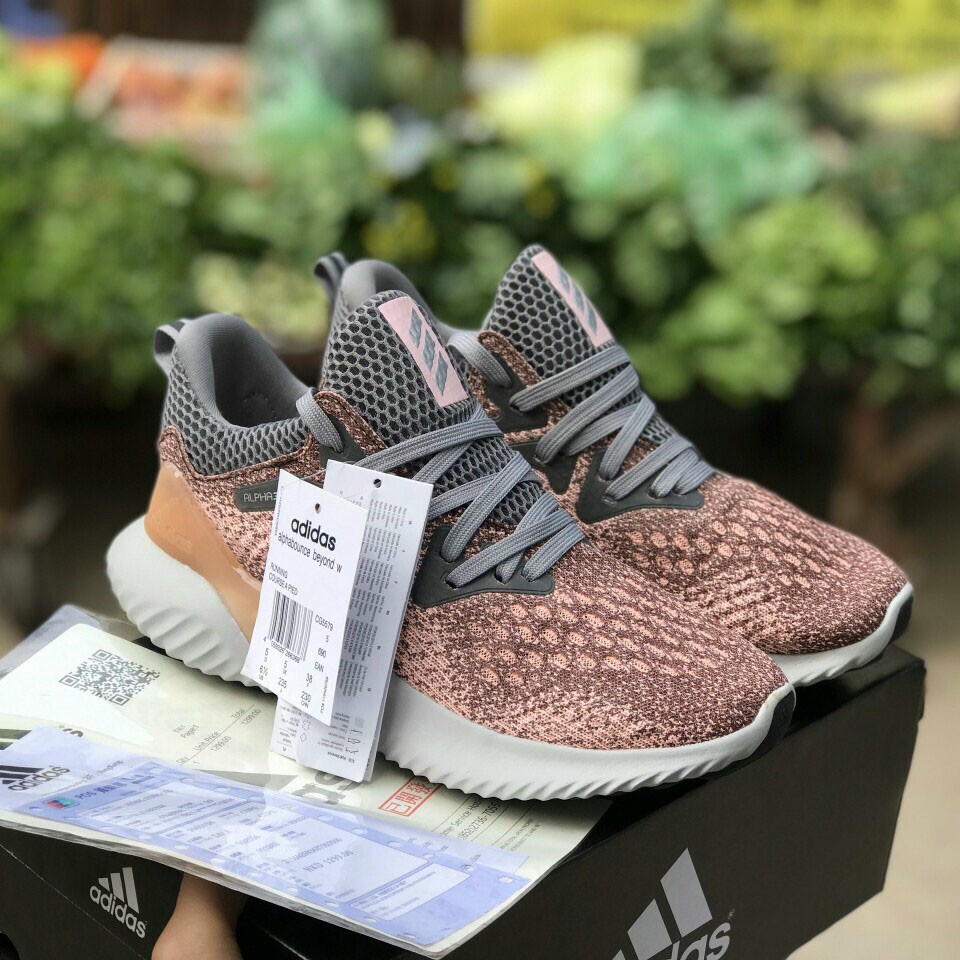 Giày Alphabounce Beyond nữ Fullbox