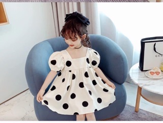 Váy chấm bi cho bé