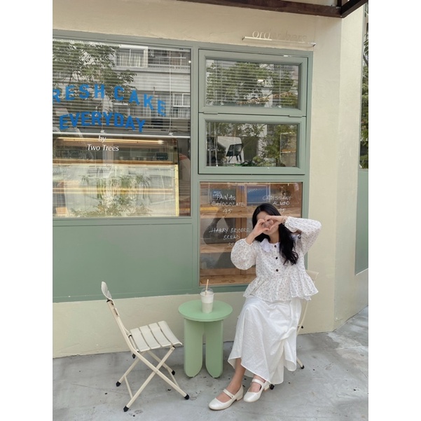 Áo babydoll hoa nhí phối ren cổ + cvay xoè dáng dài