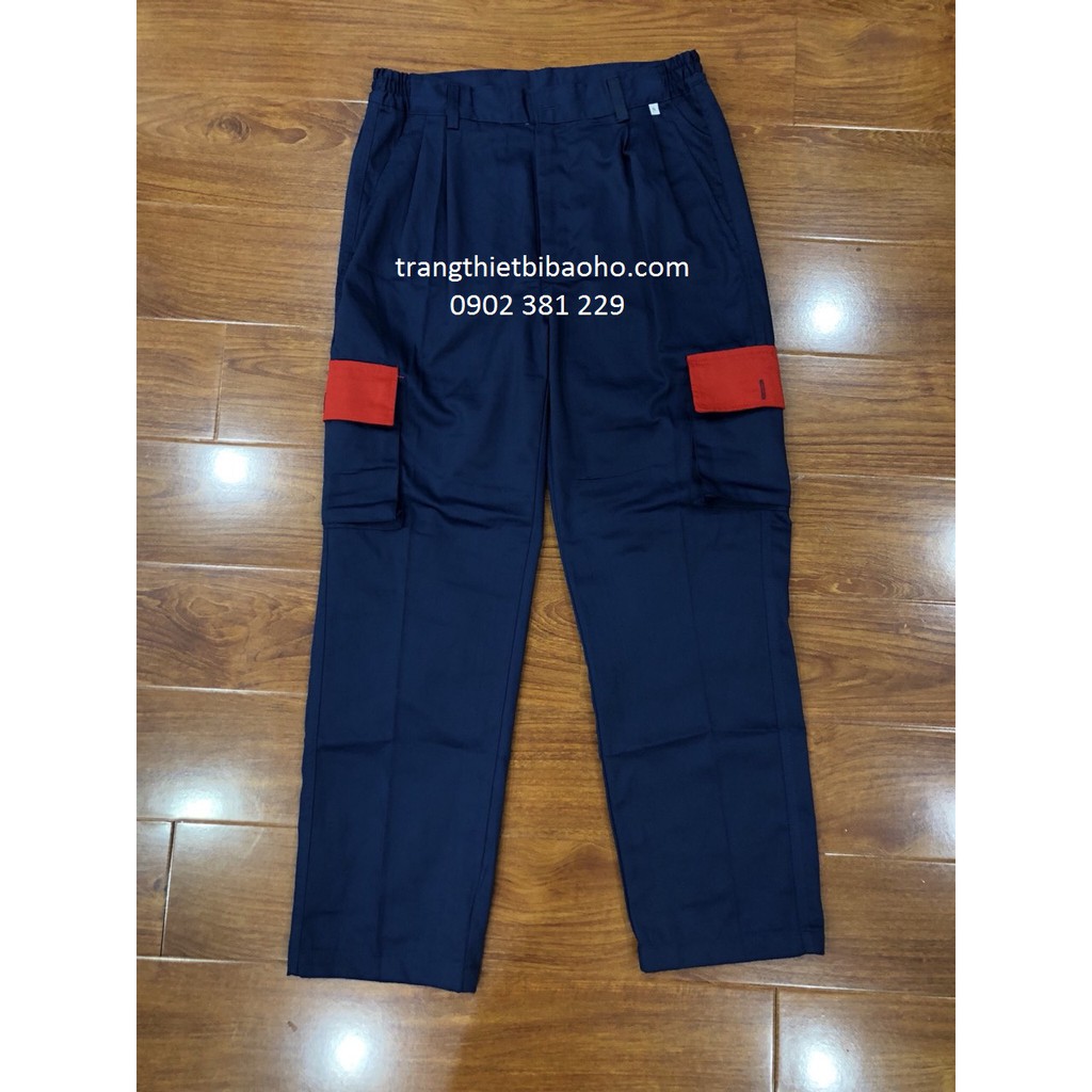 Quần áo bảo hộ vải kaki màu xanh đen phối đỏ quần túi hộp DN14