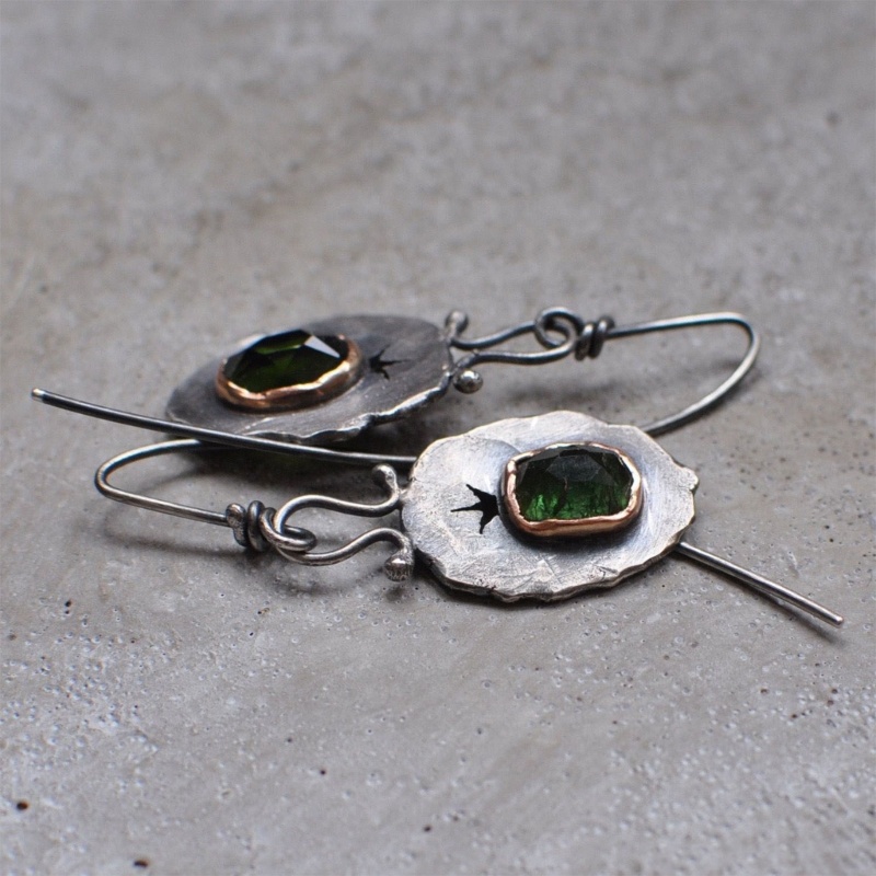 Bông Tai Dáng Dài Đính Đá Pha Lê Phong Cách Boho Nhẹ Nhàng