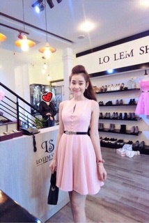 Đầm xoè ko kèm nịt