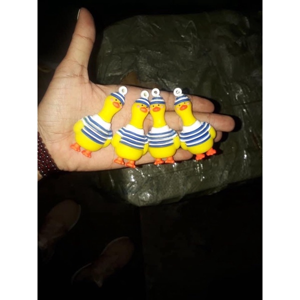 Móc khoá nhiều hình dễ thương nguồn hàng móc khóa buôn sỉ làm quà tặng