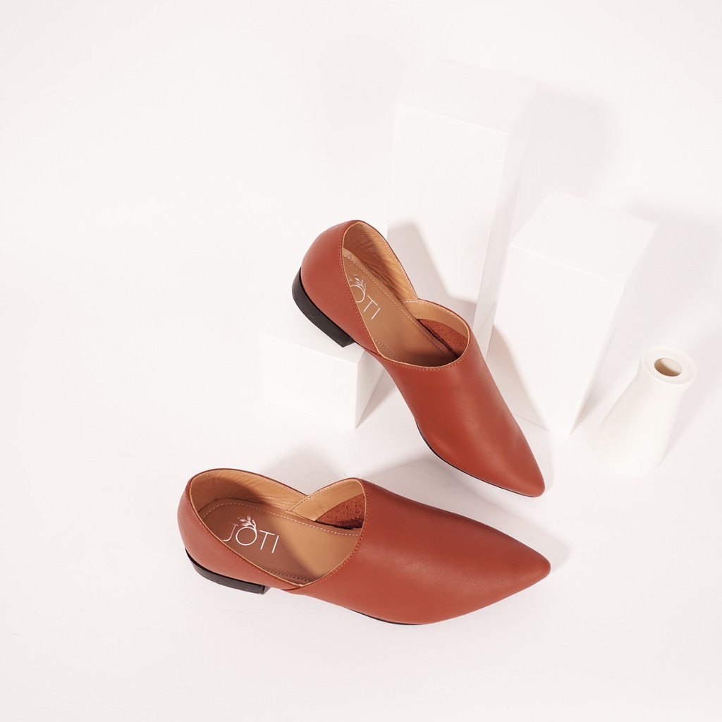 JOTI Giày Đế Bằng Công Sở Nữ Blair Loafer 3160VN 2021 - Mũi Nhọn Da Thật Sang Trọng Gót cao 1cm - Mang Đi Chơi Du Lịch