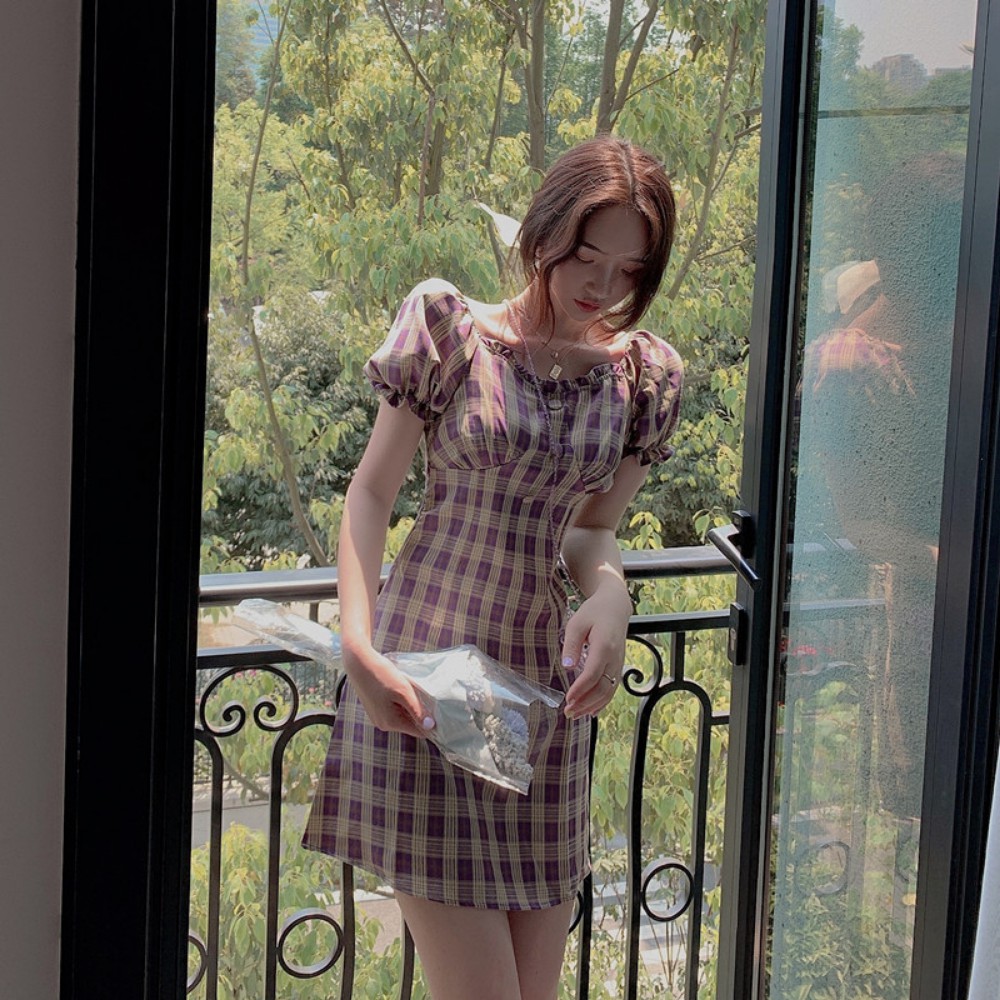 Đầm nữ , váy nữ dáng ôm tay bồng họa tiết caro phong cách retro ATILA SHOP | BigBuy360 - bigbuy360.vn