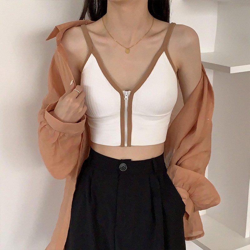 Áo croptop 2 dây cổ tim khoét sâu có khoá kéo trước ngực phối viền nâu quyến rũ -ACN5